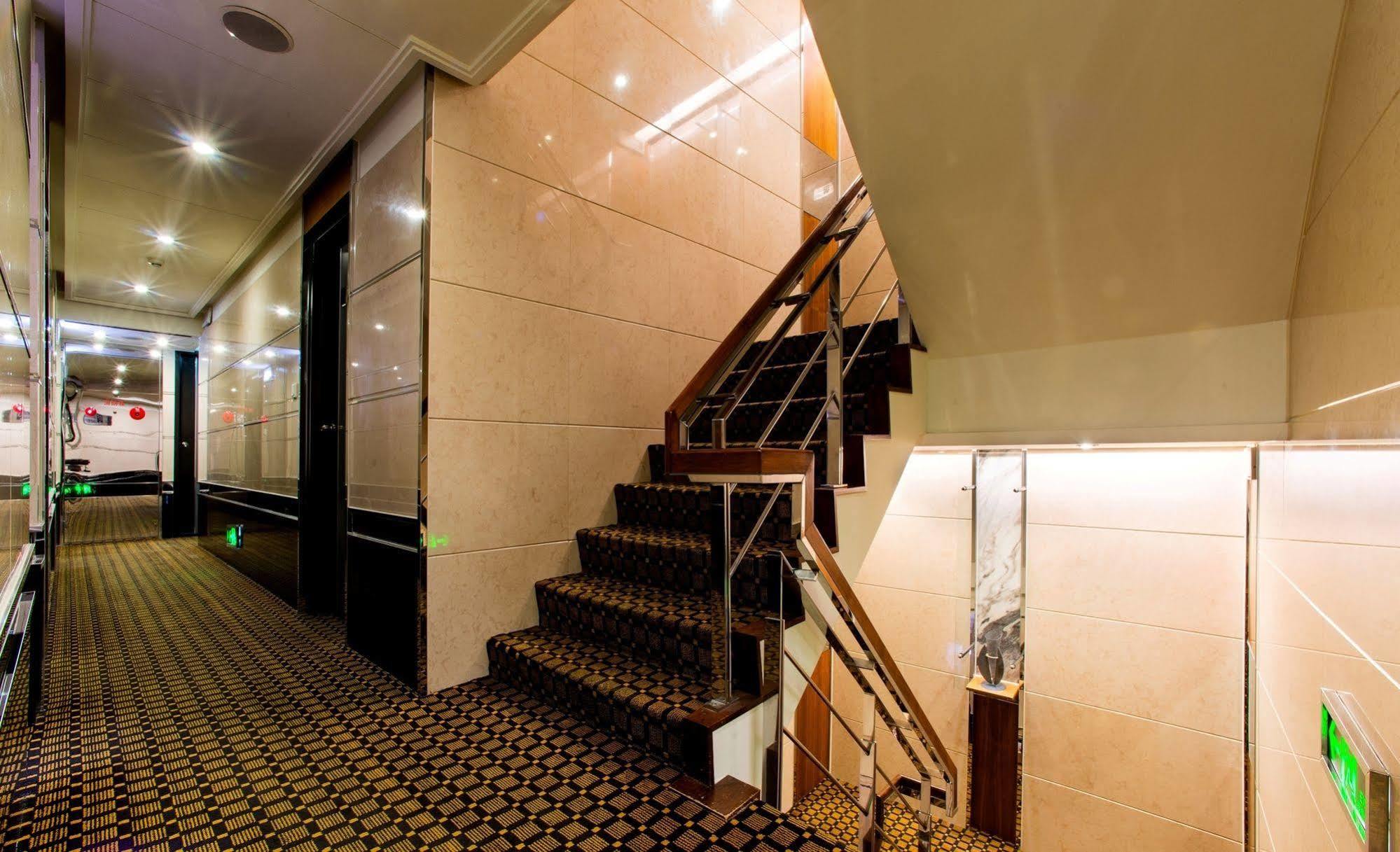 Kao Yuan Hotel - Zhong Shan Taichung Exterior foto