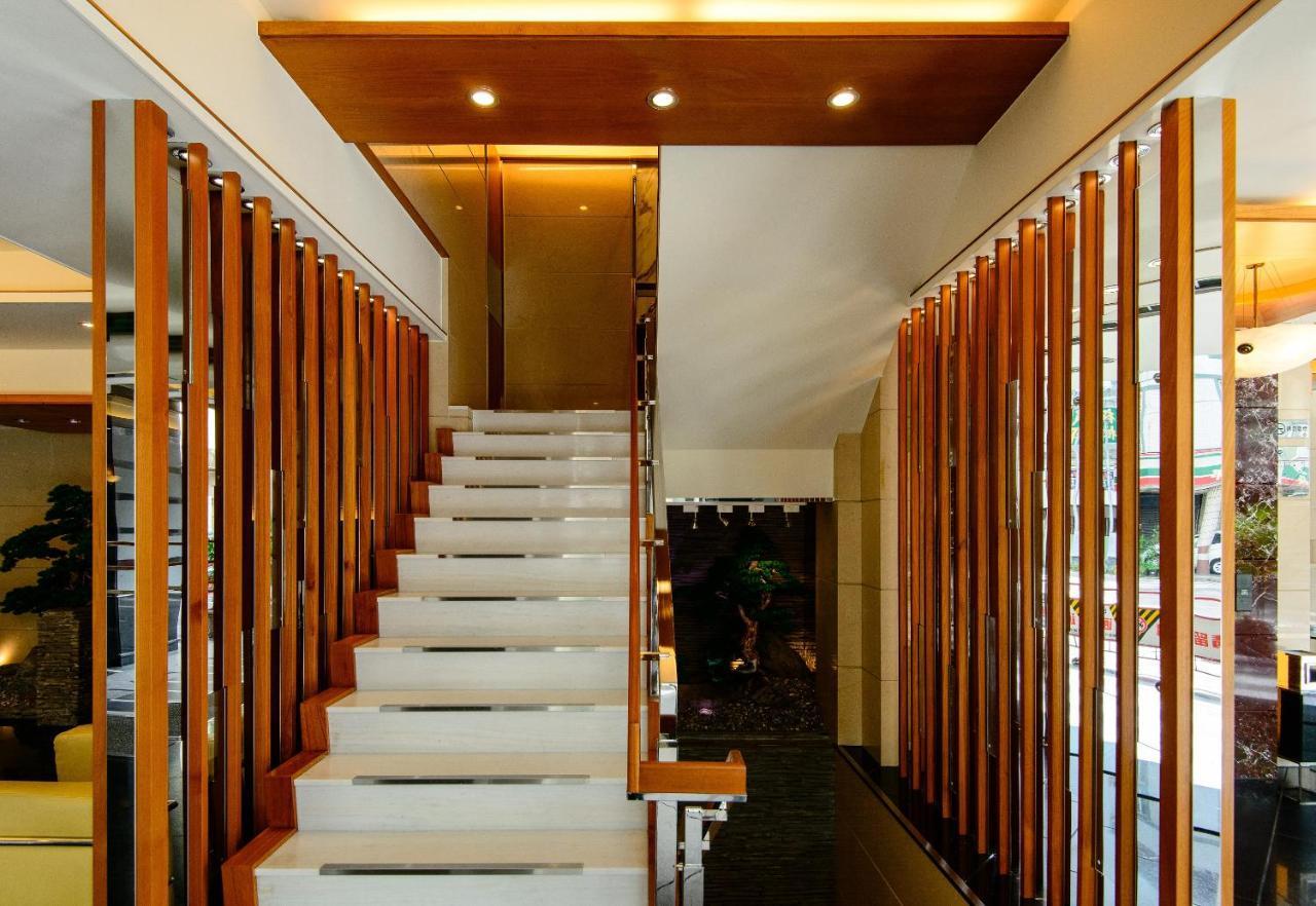 Kao Yuan Hotel - Zhong Shan Taichung Exterior foto